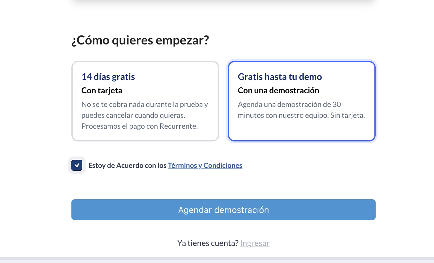 Las dos tarjetas de «¿Cómo quieres empezar?», con «Gratis hasta tu demo / Con una demostración» seleccionada, la casilla de términos y el botón «Agendar demostración»